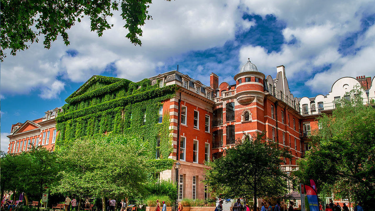 King's College London